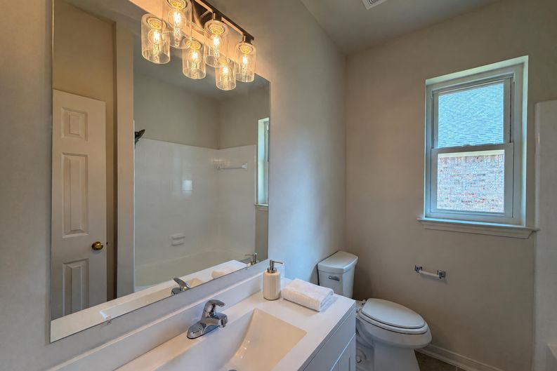 Photo 16 of 18 of 20402 Willow Trace Dr, Cypress, TX