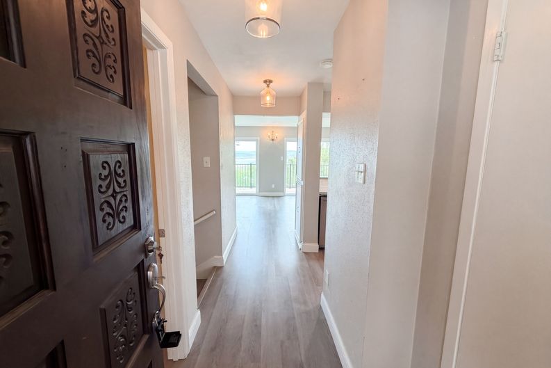 Photo 6 of 18 of 3216 Poe Cv, Lago Vista, TX