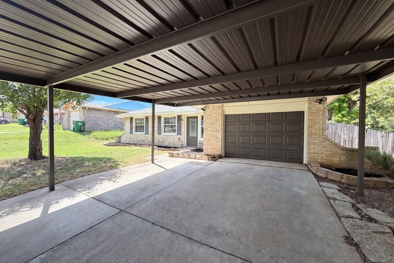 Photo 21 of 25 of 5608 Cherilee Ln, Haltom City, TX