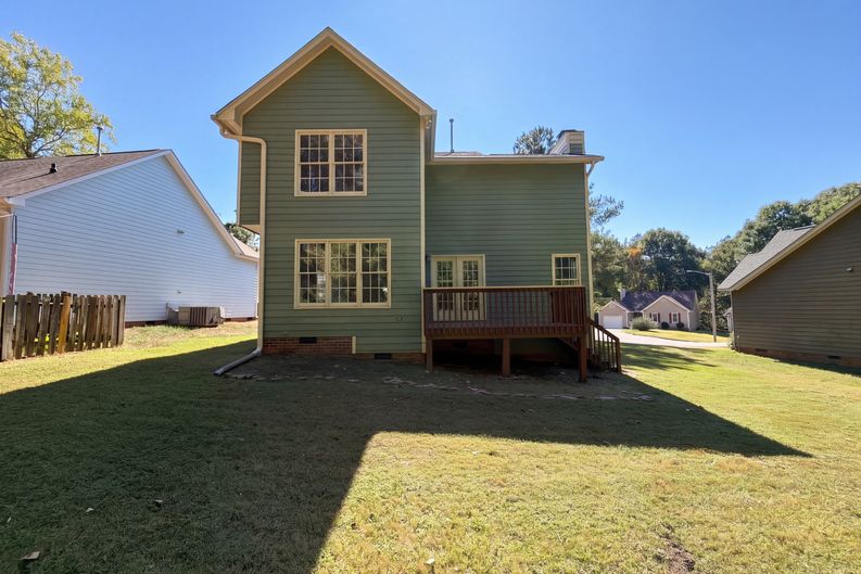 Photo 5 of 23 of 122 Crookham Ct, Wake Forest, NC