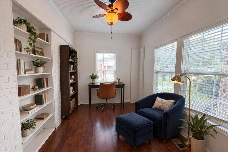 Photo 8 of 21 of 1773 Sylvan Rd SW, Atlanta, GA