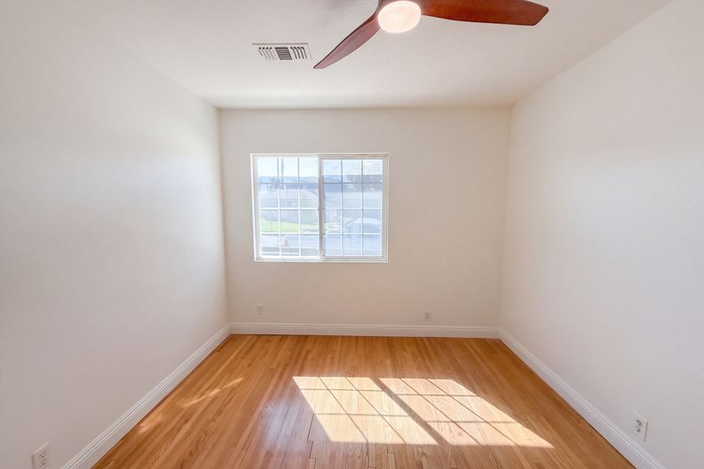 Photo 13 of 31 of 14945 Dunton Dr, Whittier, CA