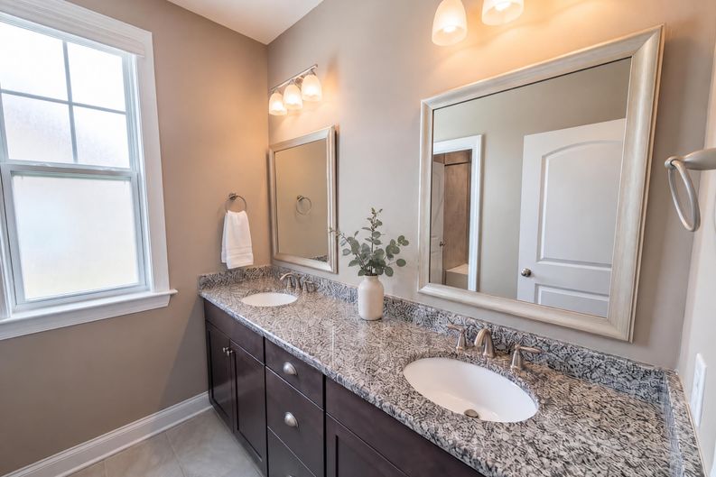 Photo 26 of 37 of 205 N Centurion Ln, Mount Holly, NC