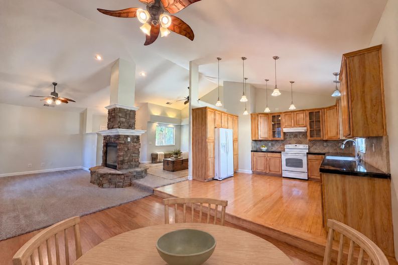 Photo 9 of 48 of 8233 Fair Way, Citrus Heights, CA
