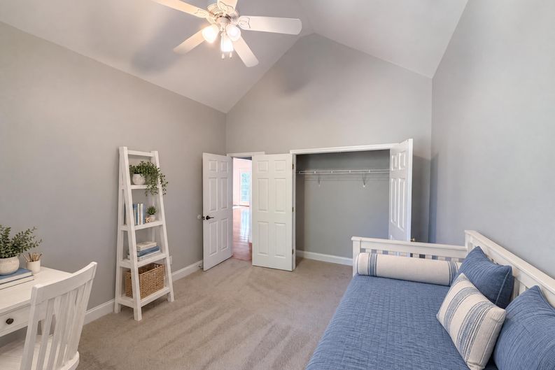 Photo 15 of 20 of 940 Cider Ridge Ct, Clarkesville, GA