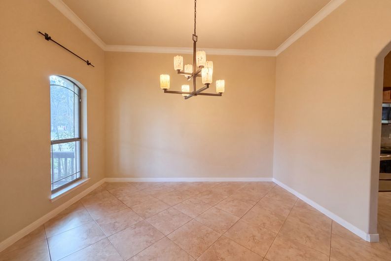 Photo 9 of 23 of 197 Vintage Ranch Cir, La Vernia, TX