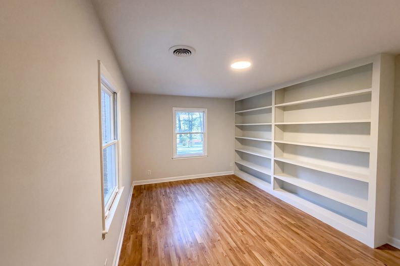 Photo 15 of 19 of 1524 Mt Holly Huntersville Rd, Charlotte, NC