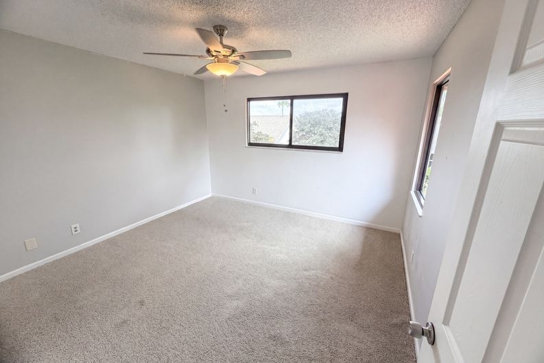 Photo 20 of 47 of 118 Waterway Rd, Royal Palm Beach, FL
