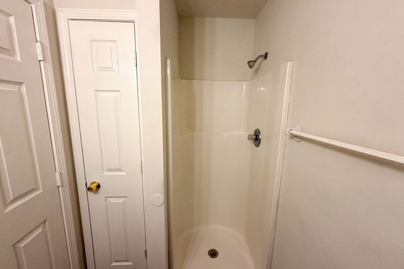 Photo 17 of 22 of 4224 Harbor View Dr, Jacksonville, FL