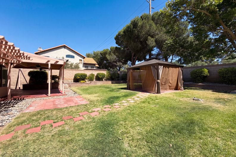Photo 27 of 32 of 1138 Encantadora Ln, Lancaster, CA