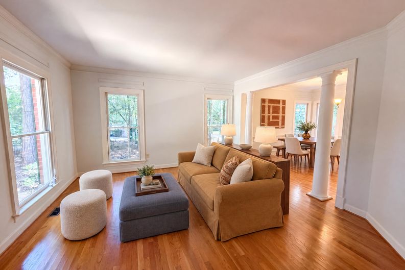 Photo 12 of 29 of 5806 Fox Briar Way, Midlothian, VA
