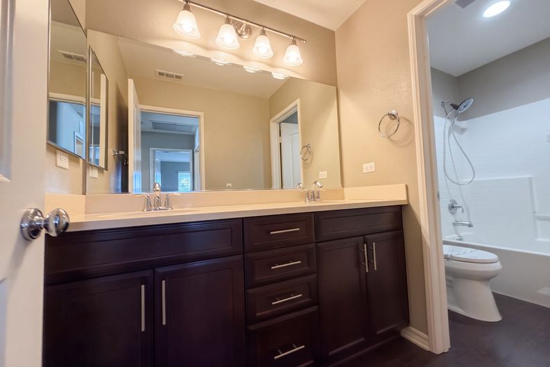 Photo 30 of 52 of 45118 Morgan Heights Rd, Temecula, CA