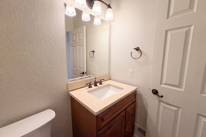 Photo 17 of 45 of 13399 W 84th Pl, Arvada, CO