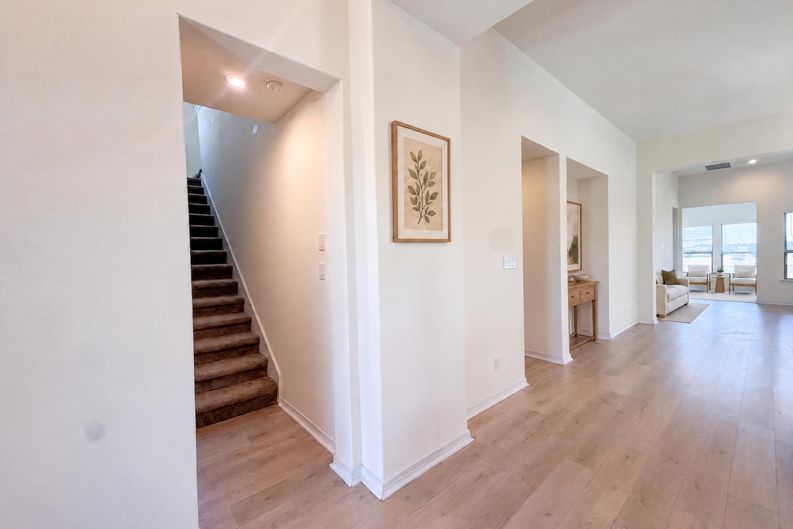 Photo 8 of 24 of 4437 Shady Hill Ln, Pflugerville, TX