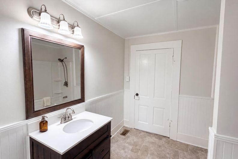 Photo 18 of 29 of 289 Almon Rd, Covington, GA