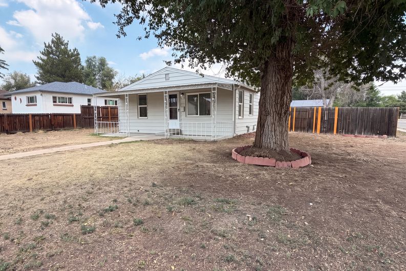 Photo 18 of 20 of 1298 S Perry St, Denver, CO