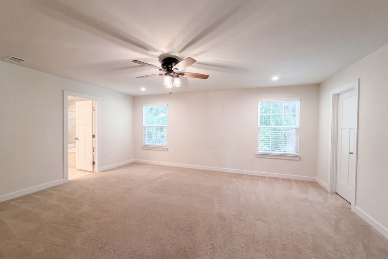Photo 4 of 28 of 3518 Pepper Glendale Dr, Murfreesboro, TN