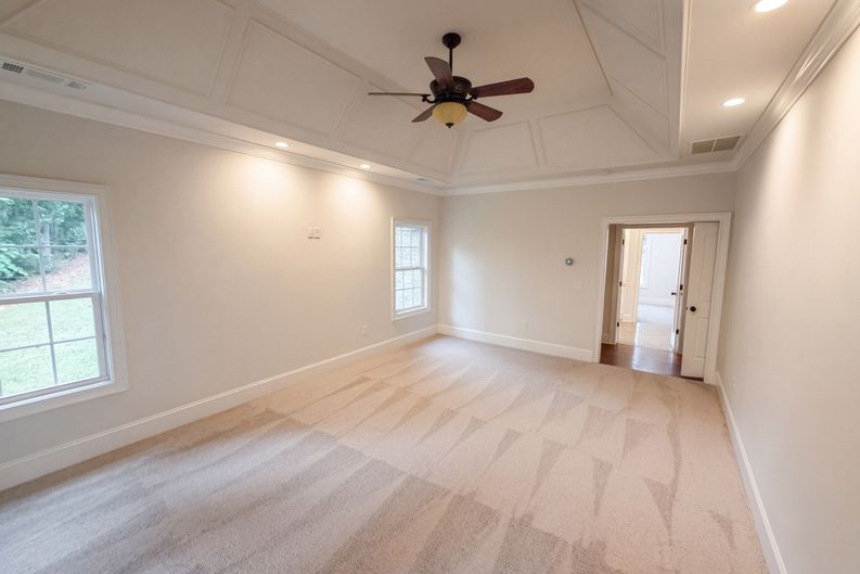 Photo 4 of 27 of 7510 Sunridge Ln, Douglasville, GA