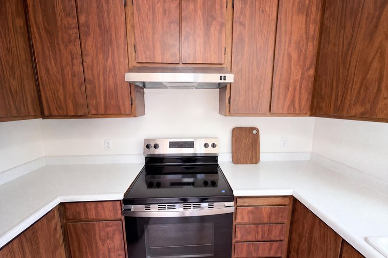Photo 7 of 22 of 6300 Seyferth Way, Sacramento, CA