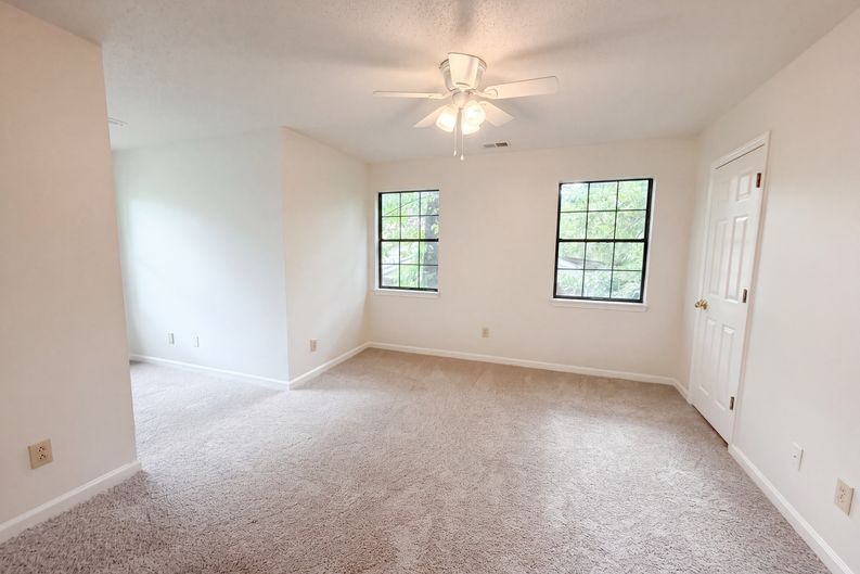 Photo 14 of 24 of 1223 6th St, Pleasant Grove, AL