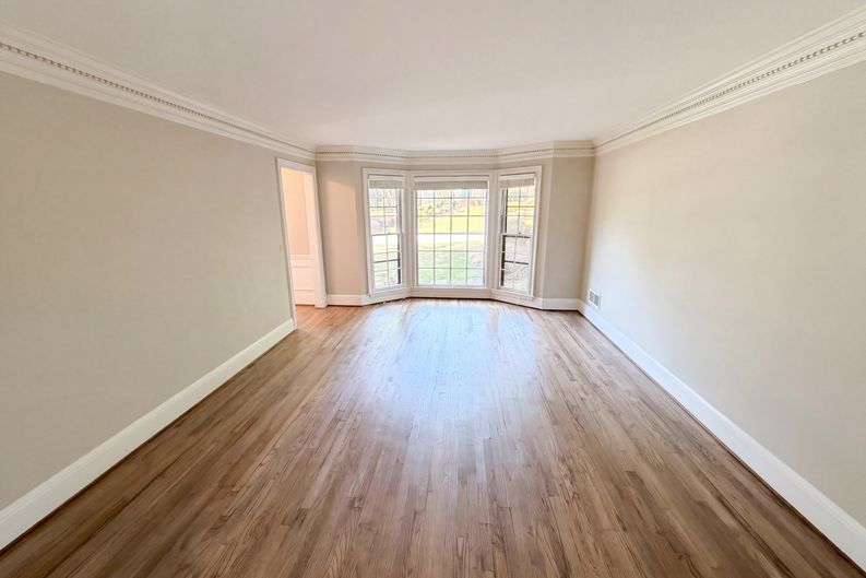 Photo 14 of 46 of 2360 Kimbrough Ct, Atlanta, GA
