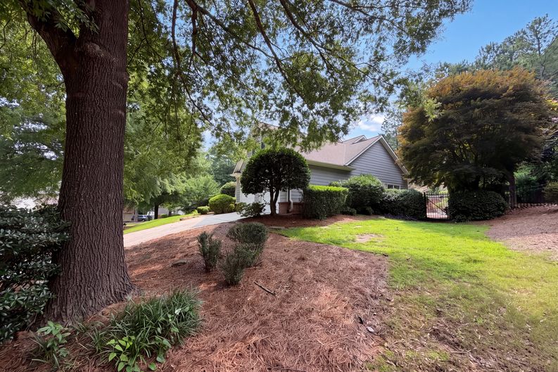 Photo 45 of 49 of 8635 Amsbury Way, Cumming, GA