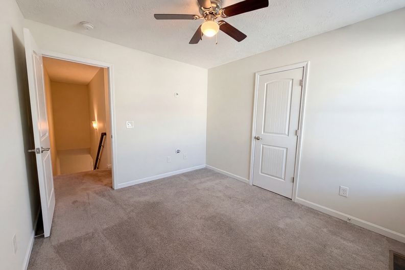 Photo 15 of 22 of 428 Kubota Dr, Murfreesboro, TN