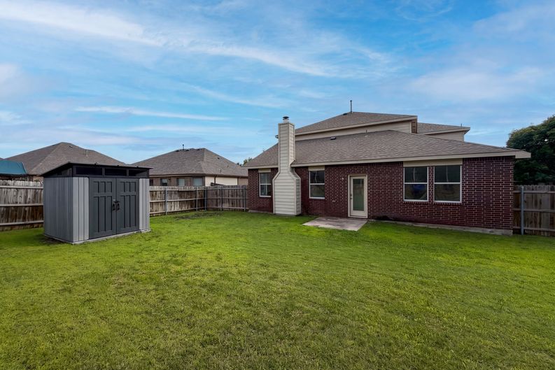 Photo 17 of 19 of 1310 Canyon Creek Rd, Wylie, TX