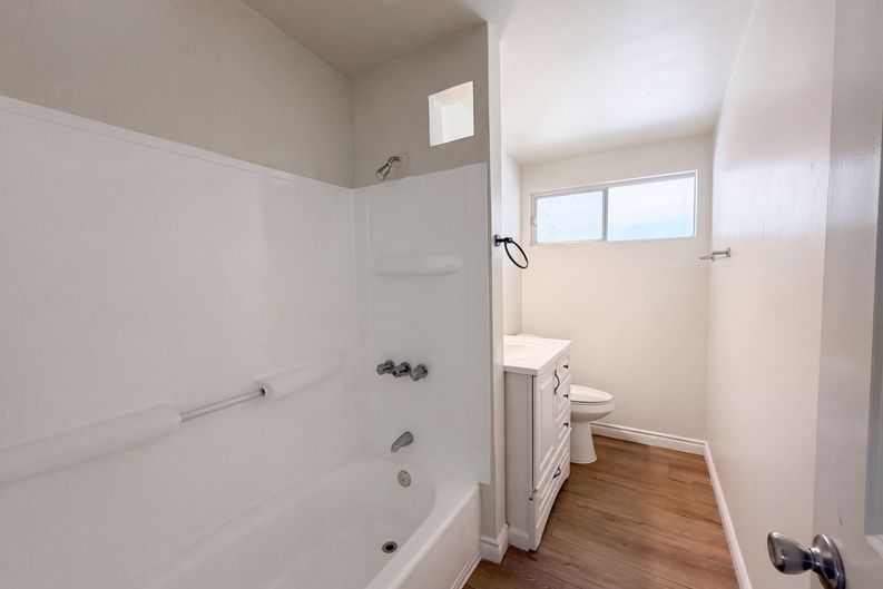 Photo 10 of 20 of 13325 Lamel St, Edwards, CA