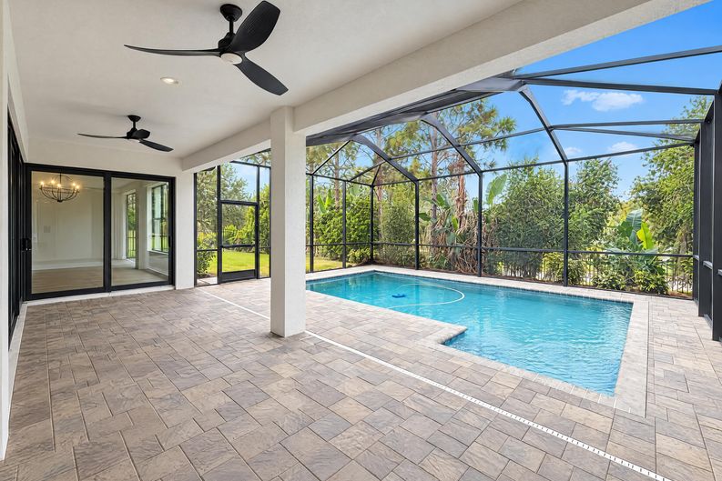 Photo 18 of 19 of 235 Blazing Star Ave, Lake Alfred, FL