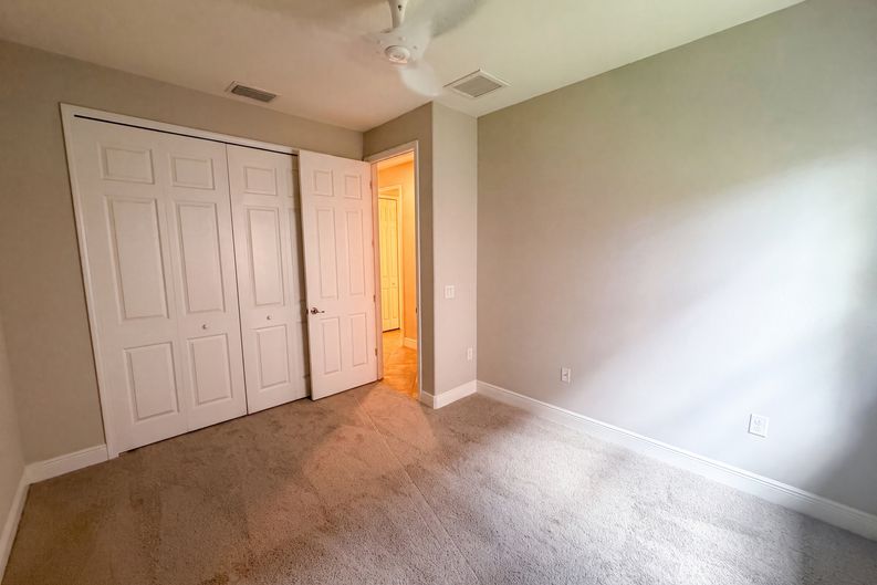 Photo 15 of 44 of 2575 Grand Lakeside Dr, Palm Harbor, FL