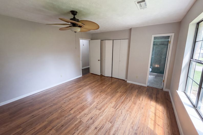 Photo 8 of 21 of 165 Splitwood Ln, Fairburn, GA