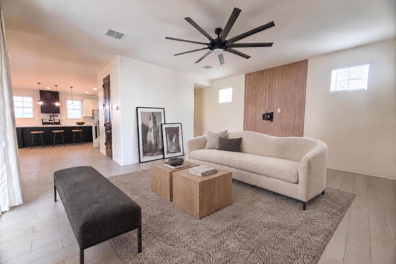Photo 3 of 21 of 781 W Flintlock Way, Chandler, AZ