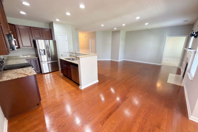 Photo 7 of 16 of 1006 Oakmere Rd, Waxhaw, NC