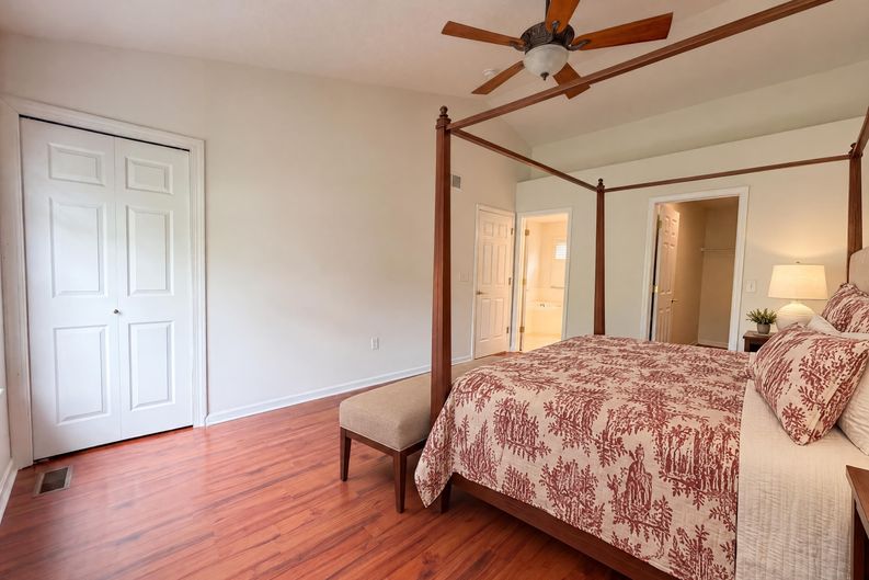 Photo 26 of 51 of 7966 Lazelle Woods Dr, Westerville, OH