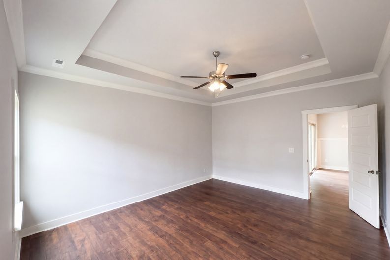 Photo 7 of 25 of 24 Silky Oak Cir SW, Huntsville, AL