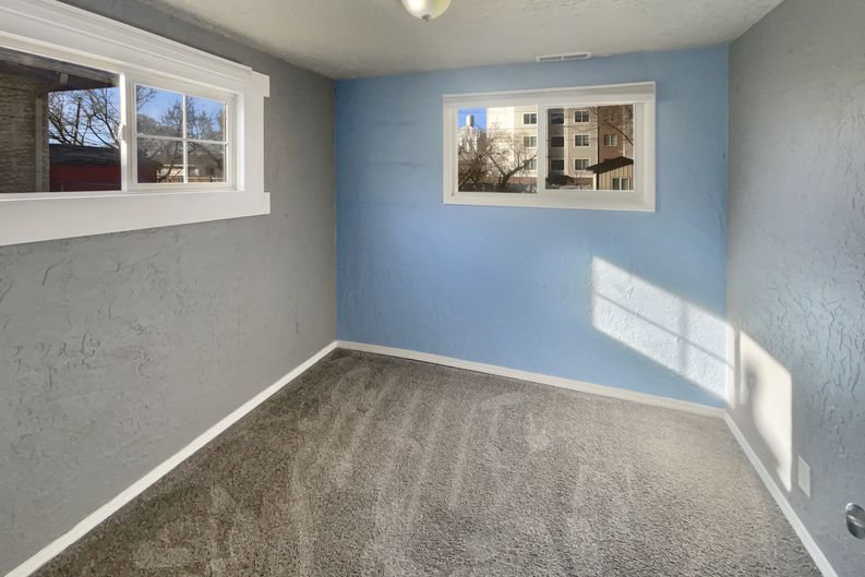 Photo 14 of 17 of 2865 Pingree Ave, Ogden, UT