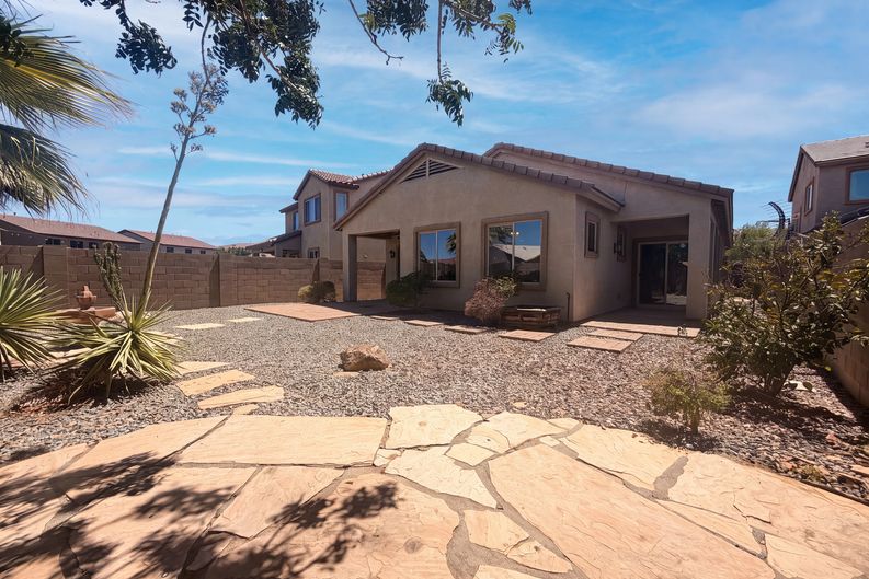 Photo 5 of 17 of 28321 N Cactus Flower Cir, San Tan Valley, AZ