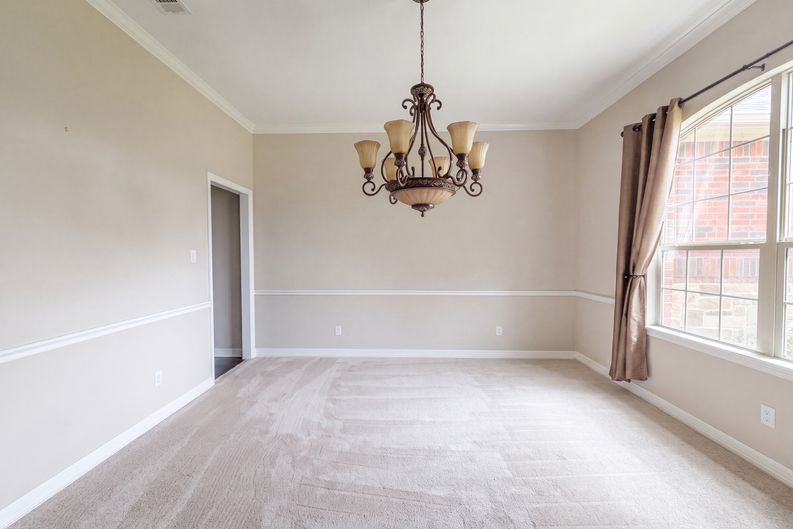 Photo 9 of 25 of 8580 Cedar Creek Ln, Greenville, TX