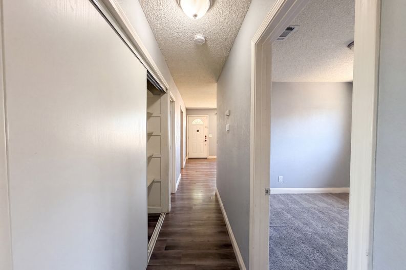 Photo 20 of 24 of 15929 La Verida Dr, Victorville, CA