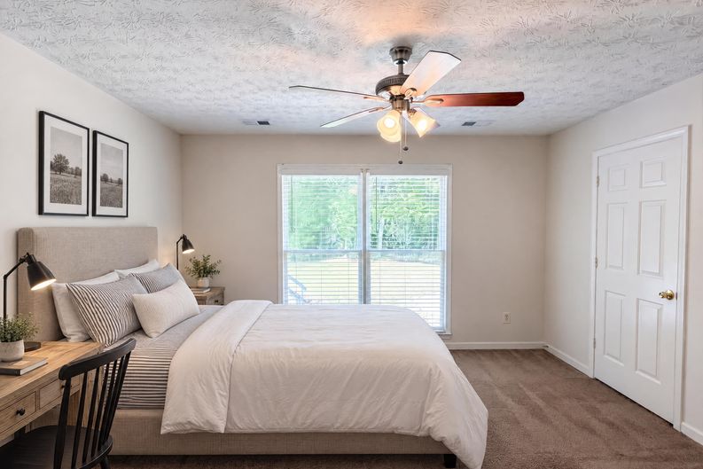 Photo 4 of 22 of 213 Carl Parker Rd, Hampton, GA