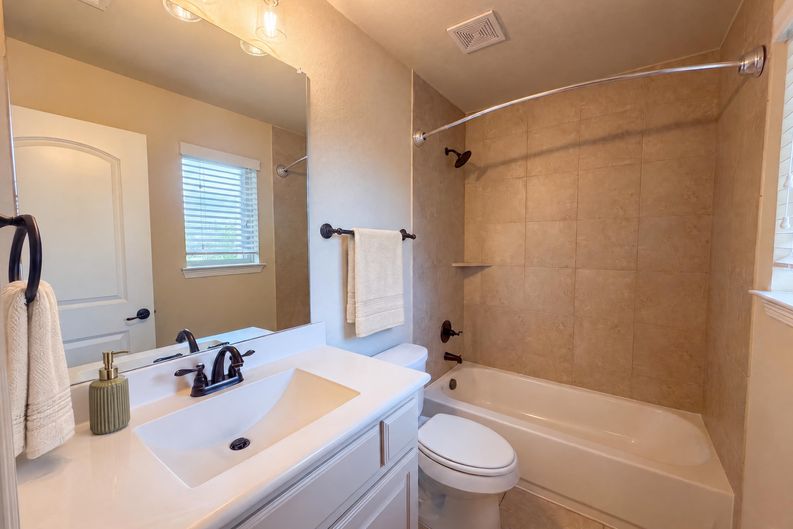 Photo 16 of 22 of 851 Yellowcress Dr, Prosper, TX