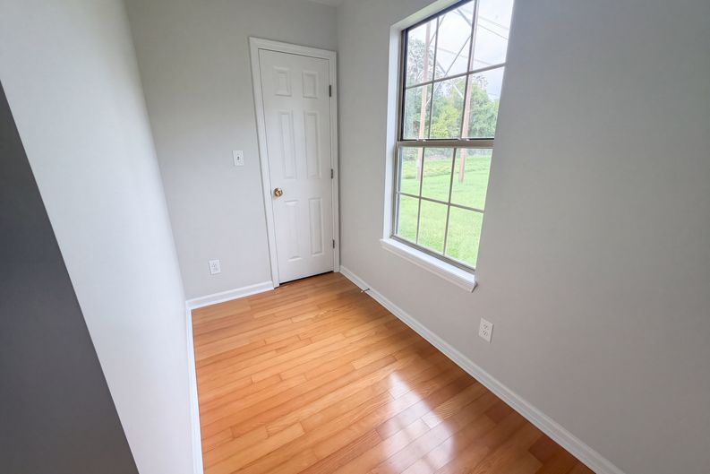 Photo 34 of 61 of 5654 Crown Vetch Pl, Indianapolis, IN