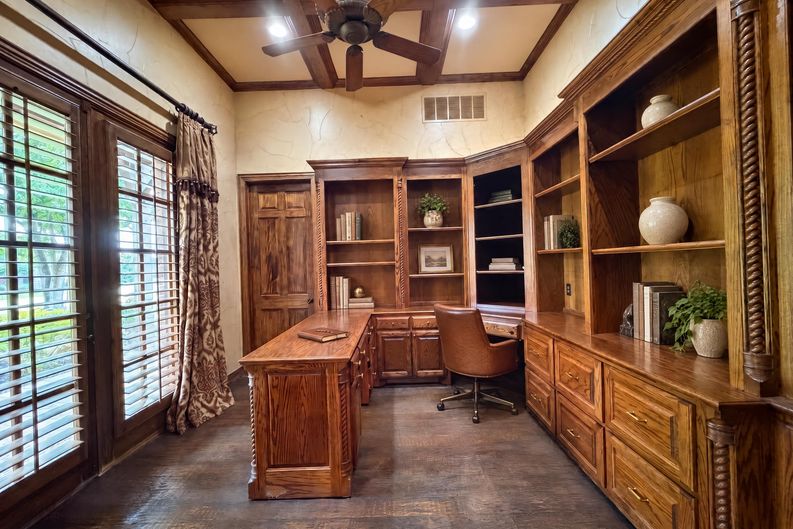 Photo 7 of 28 of 1930 Fair Oaks Ln, Prosper, TX