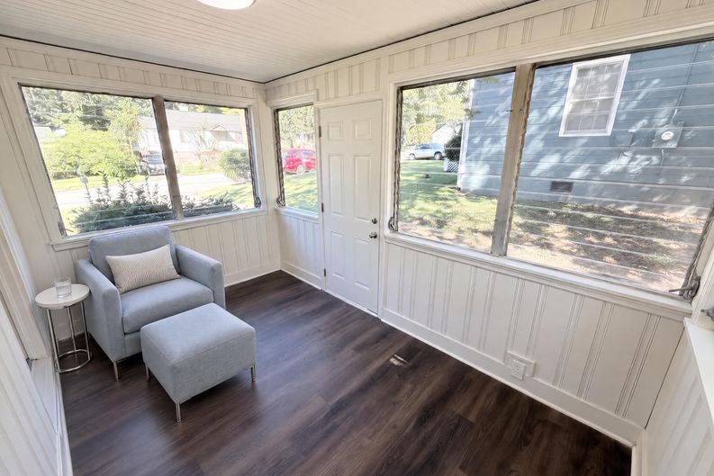 Photo 36 of 53 of 1330 Lynford Dr SW, Atlanta, GA