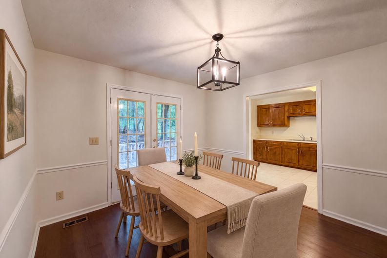 Photo 10 of 26 of 103 Saddlebrook Ct, Lagrange, GA