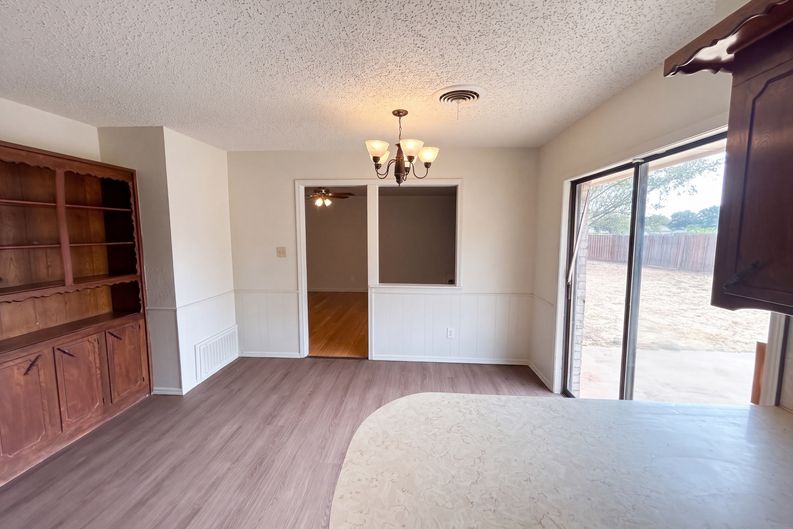 Photo 7 of 20 of 3206 Lansbrook Ct, Duncan, OK