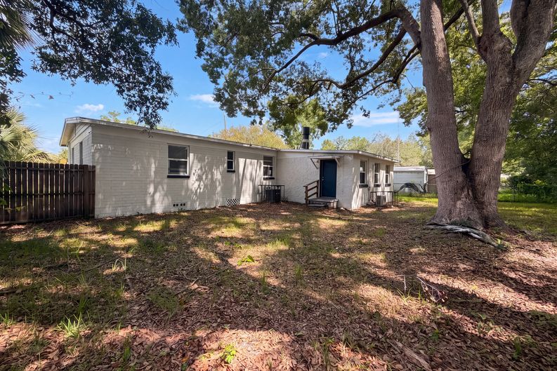 Photo 5 of 20 of 3740 Ballejo Ct W, Jacksonville, FL