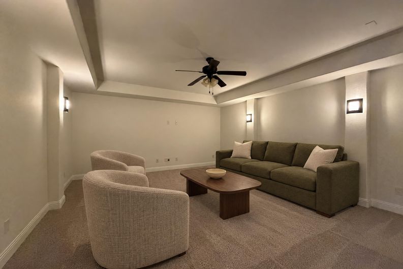 Photo 9 of 22 of 10832 Frost Pl, McKinney, TX