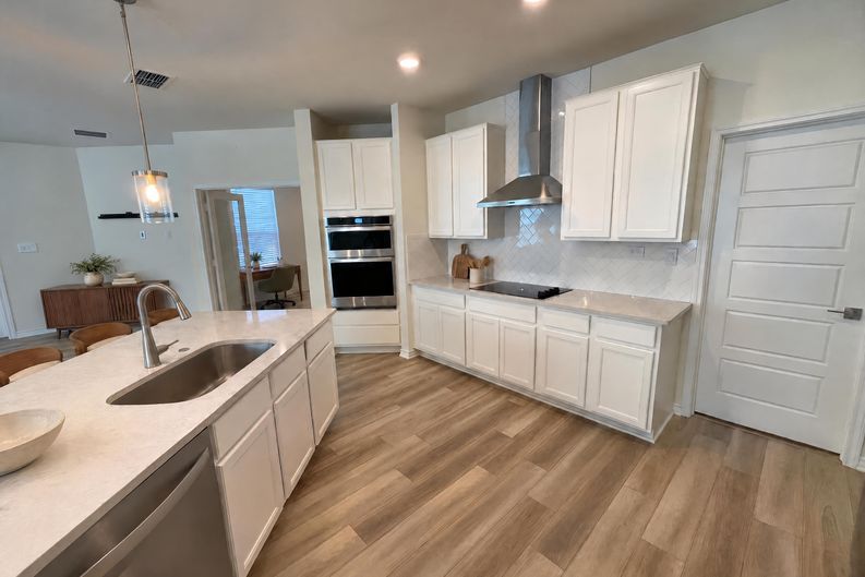 Photo 6 of 26 of 424 Sambar Bay Dr, Boerne, TX